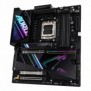 Gigabyte X870E AORUS XTREME AI TOP Carte mère - Compatible avec les processeurs AMD Ryzen série 9000, VRM 18+2+2 phases, jusqu'à 8800 MHz DDR5 , 1xPCIe 5.0 M.2 + 3xPCIe 4.0 M.2, WI-FI 7, LAN 10 GbE, USB 4, AMD, Emplacement AM5, AMD Ryzen 7000 Series