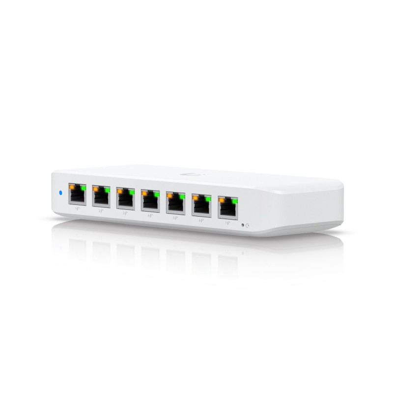 Ubiquiti Ultra 210W, Géré, L2, Gigabit Ethernet 101001000, Connexion Ethernet, supportant l'alimentation via ce port , Montage mural