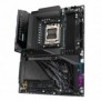 Gigabyte X870E AORUS ELITE X3D Carte Mère – Prend en charge les processeurs AMD Ryzen 9000, VRM numérique 16+2+2 phases, jusqu’à 9000 Hz DDR5 , 2 x PCIe 5.0 + 2 x PCIe 4.0, Wi-Fi 7, LAN 5 GbE, USB 4, AMD, Emplacement AM5, AMD Ryzen 7000 Series, AMD