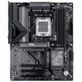 Gigabyte B840 EAGLE WIFI6E Carte Mère - Processeurs AMD Ryzen 9000, VRM 8+2+2 phases, jusqu’à 8200MHz DDR5O.C, 2xPCIe 4.0 + 1xPCIe 3.0 M.2, Wi-Fi 6E, LAN 2.5GbE, USB 3.2 Gen 2, AMD, Emplacement AM5, AMD Ryzen 7000 Series, AMD Ryzen 8000 Series, AMD