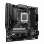 Gigabyte B850M EAGLE WIFI7 Carte Mère – Processeurs AMD Ryzen 9000 Series, VRM numérique 8+2+2 phases, jusqu’à 8200 MHz DDR5 O.C., 1× M.2 PCIe 5.0 + 1× M.2 PCIe 4.0, Wi-Fi 7, LAN 2.5 GbE, USB 3.2 Gen 2, AMD, Emplacement AM5, AMD Ryzen 7000
