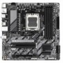 Gigabyte B850M DS3H Carte Mère - Processeurs AMD Ryzen Série 9000, 16+2+2 phases VRM numériques, jusqu'à 8200MHz DDR5 , 1xPCIe 5.0 + 1xPCIe 4.0 M.2, LAN 2.5, USB 3.2 Gen 2, AMD, Emplacement AM5, AMD Ryzen 7000 Series, AMD Ryzen 8000 Series, AMD Ryzen