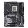 Gigabyte X870 GAMING WIFI6 Carte Mère - Prend en charge les processeurs AMD Ryzen 9000