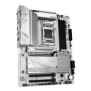 Gigabyte B650 AORUS ELITE AX ICE Carte mère - Compatible avec les processeurs AMD Ryzen 9000