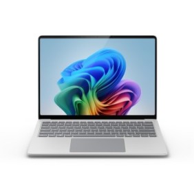 Microsoft Surface Laptop 7 13,8" Qualcomm Snapdragon 16GB 512GB Win 11 Pro